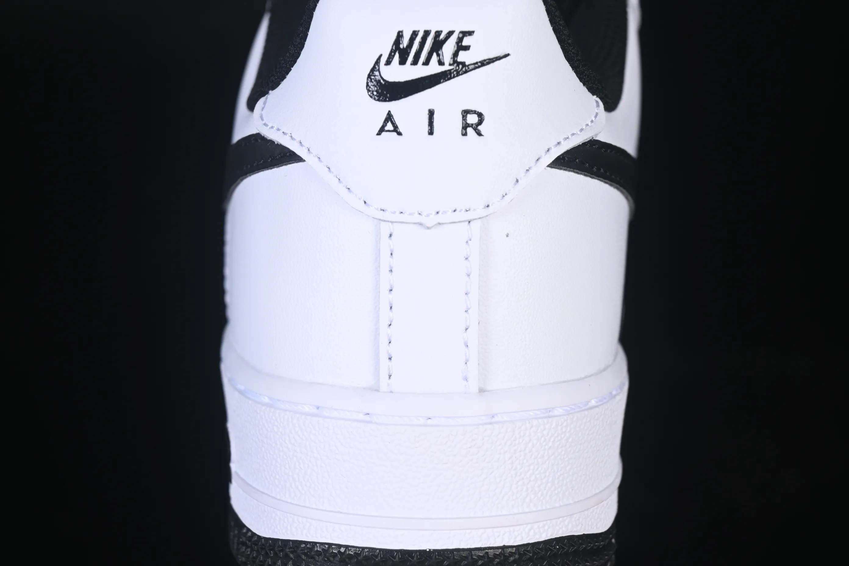 All categories Nk Air Force 1 Air Force series Nk Air Force 1 Low Air Force low-top Nike Air Force 1'07 Low Air Force 1 low-top casual sneakers HQ1911-100